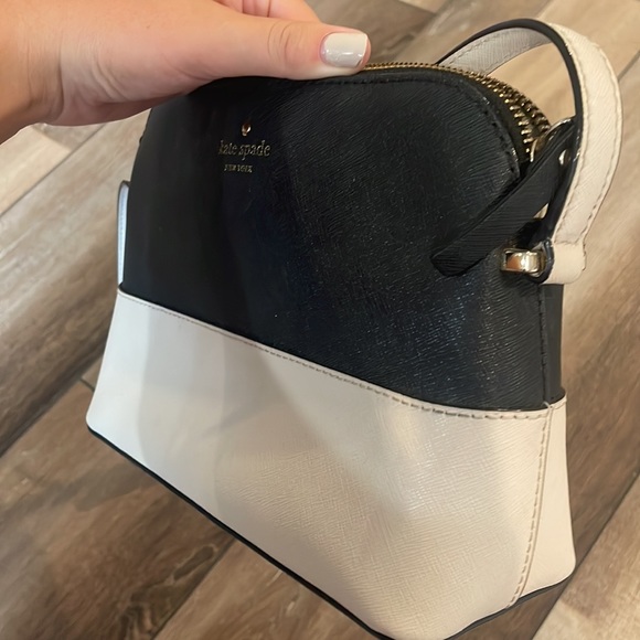Kate Spade Black & White Crossbody - Picture 2 of 3